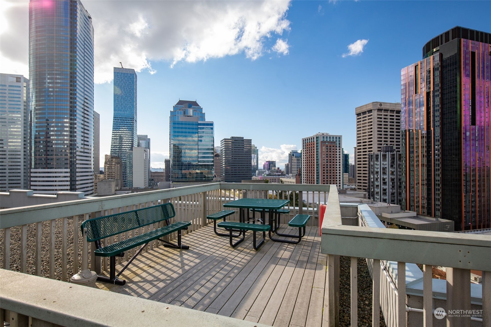 1400 Hubbell Place Unit: 305