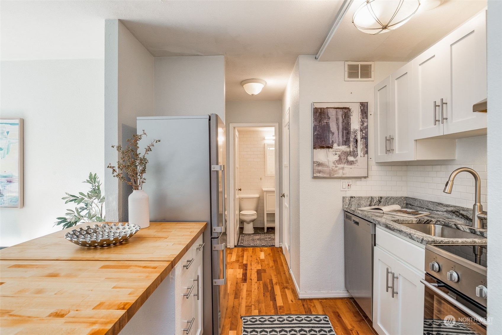 1400 Hubbell Place Unit: 305