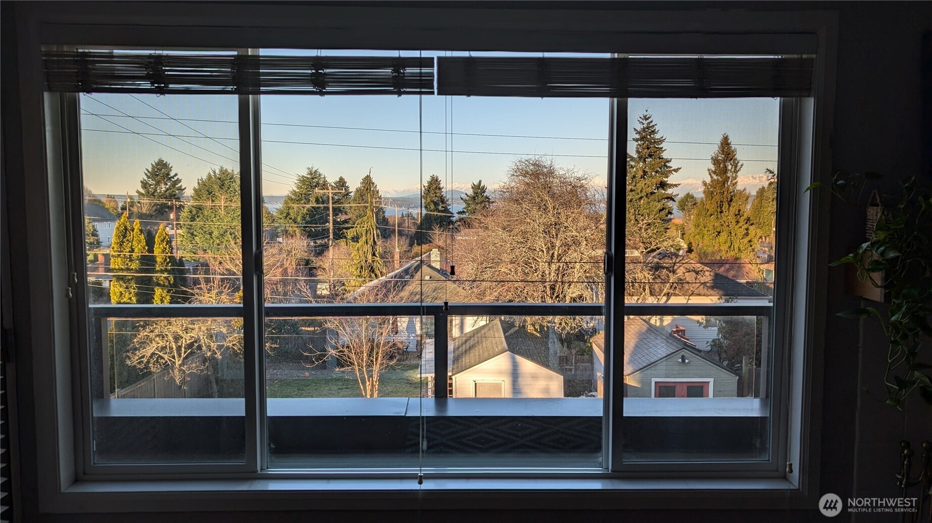 6055 35th Avenue SW Unit: 202