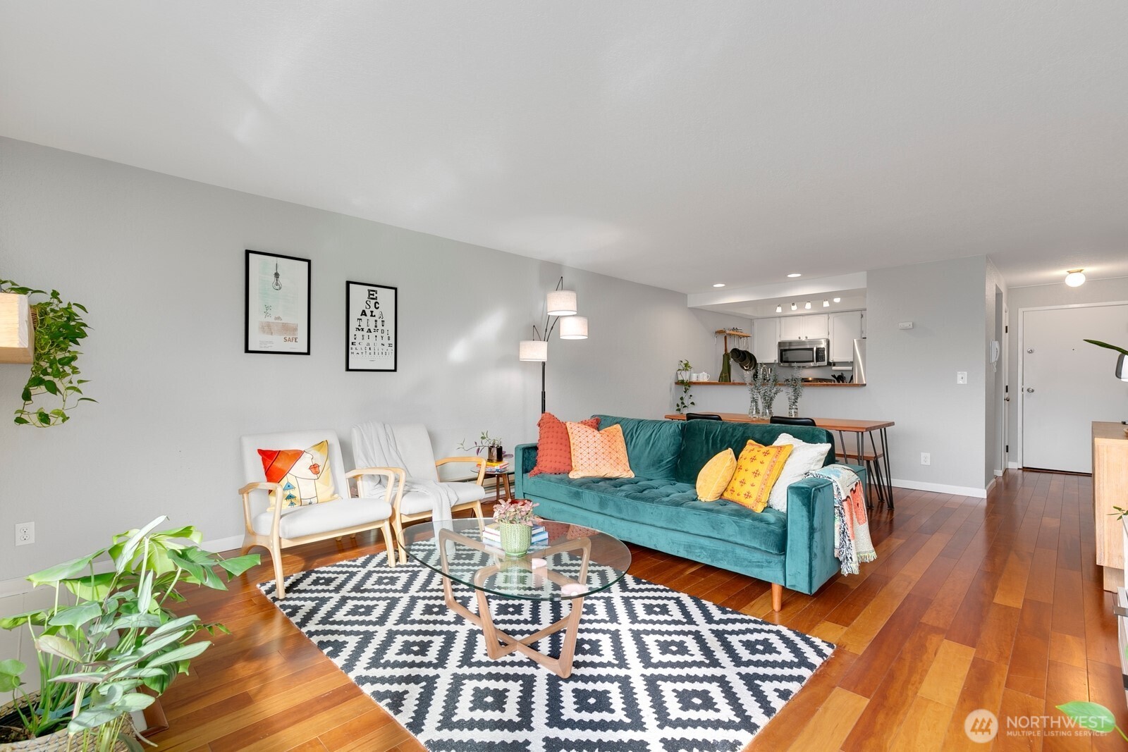 6055 35th Avenue SW Unit: 202