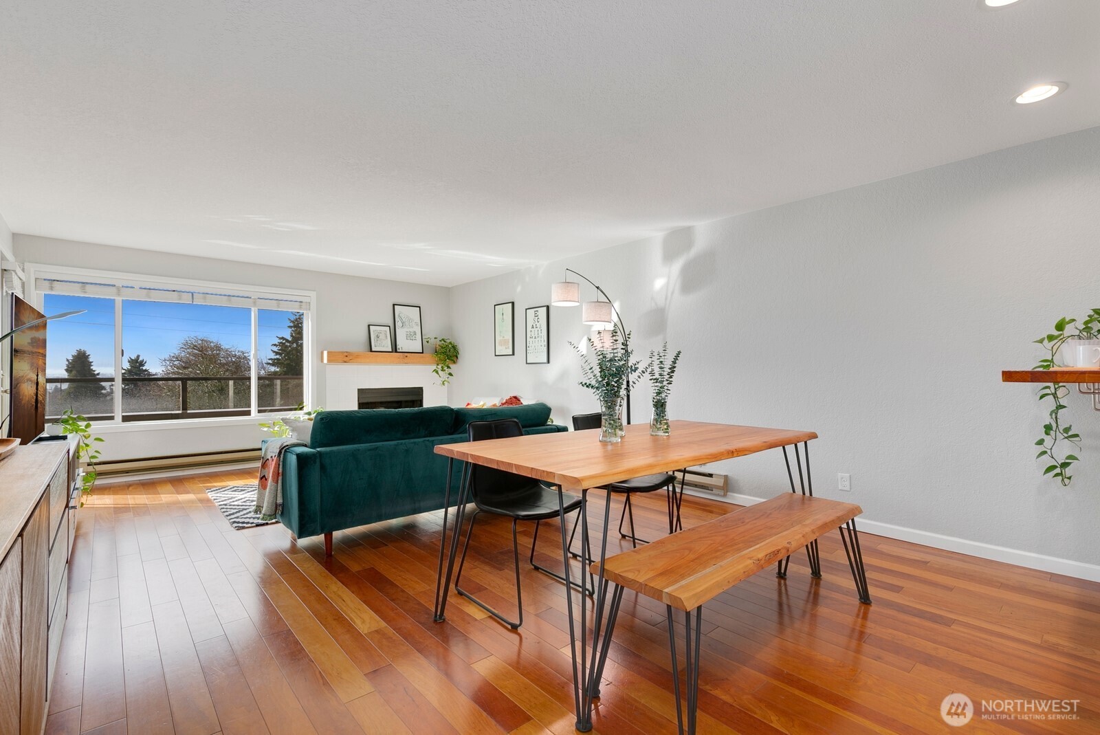 6055 35th Avenue SW Unit: 202