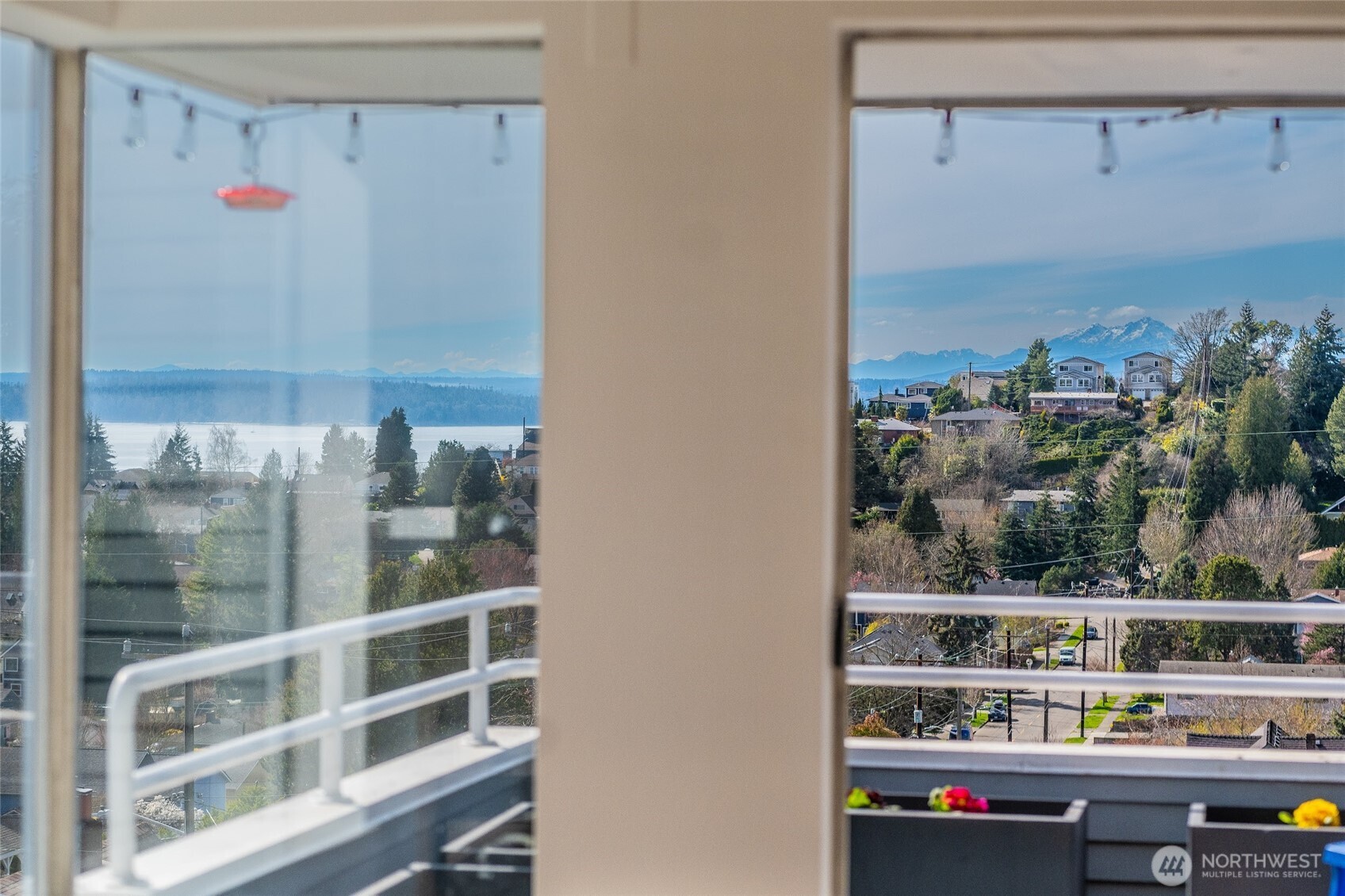 4557 45th Avenue SW Unit: 403