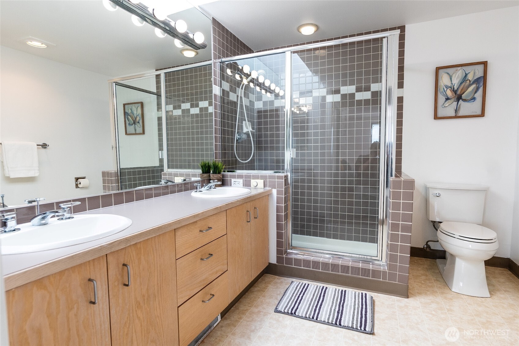 4557 45th Avenue SW Unit: 403