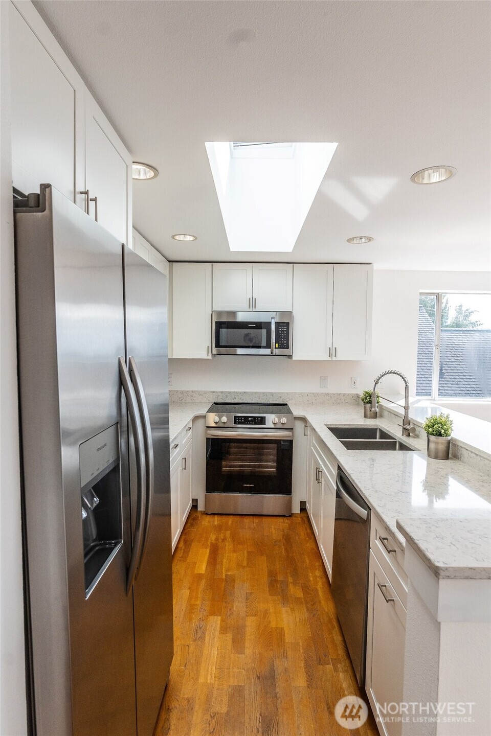 4557 45th Avenue SW Unit: 403