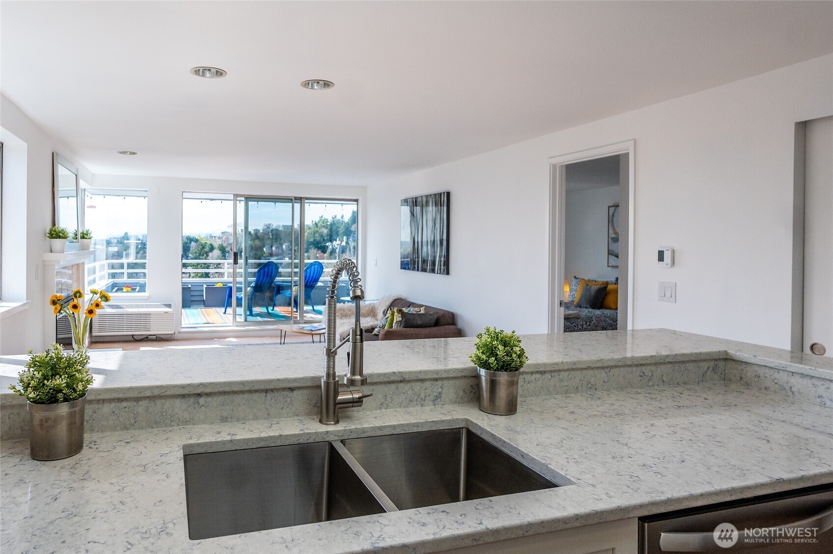 4557 45th Avenue SW Unit: 403