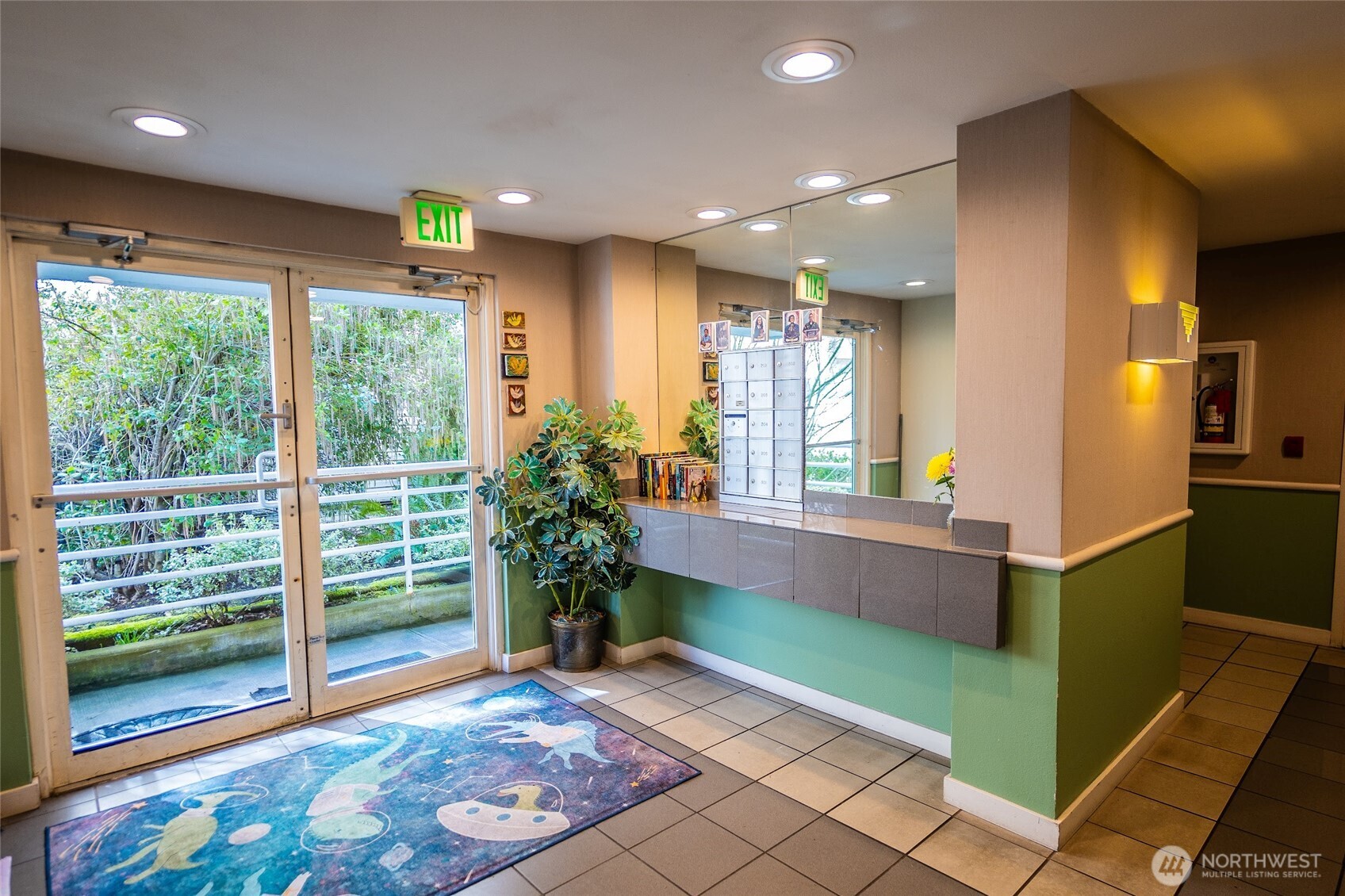 4557 45th Avenue SW Unit: 403