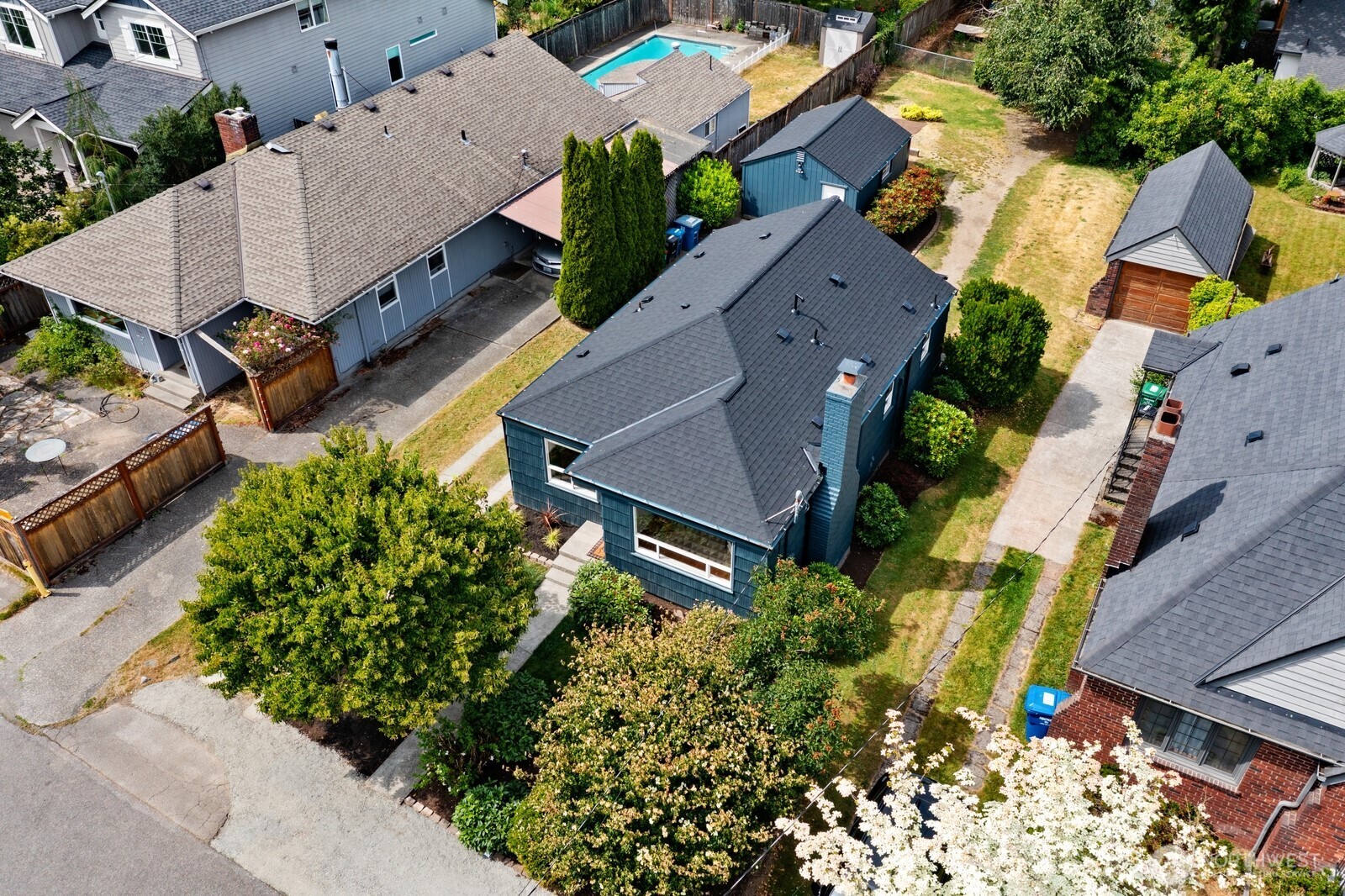 1022 NE 94th Street