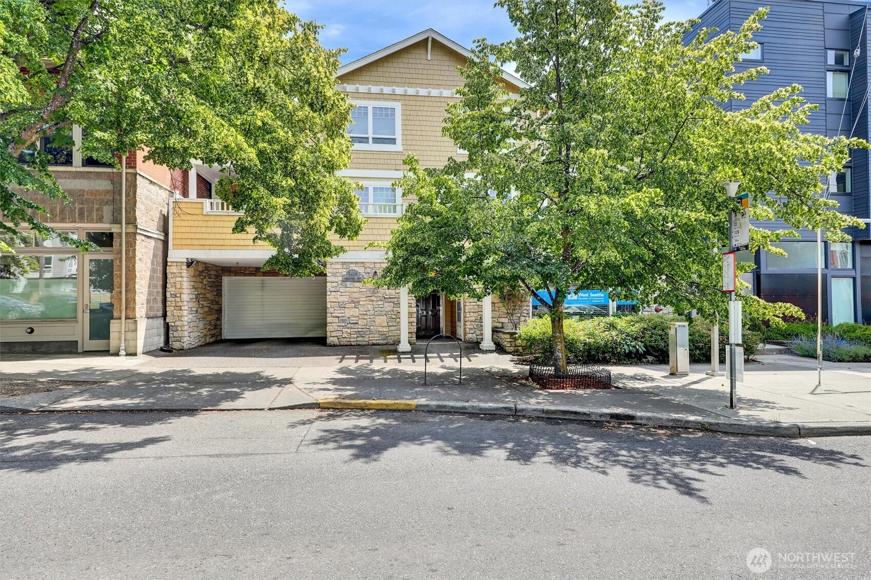 5450 California Avenue SW Unit: 302