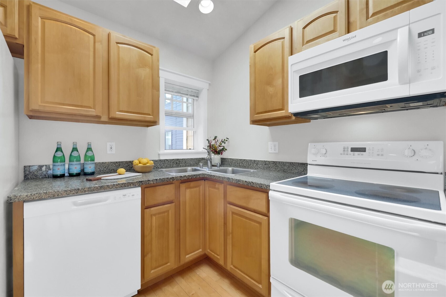 5450 California Avenue SW Unit: 302