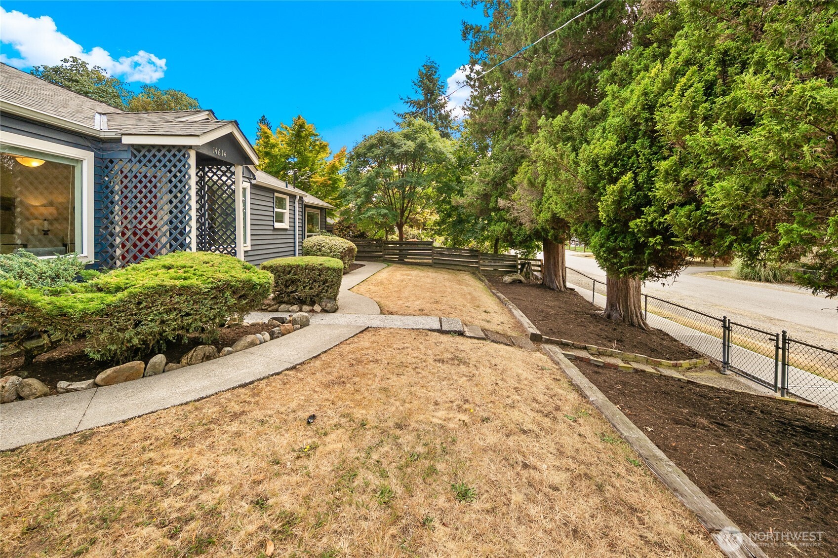 14614 12th Avenue SW