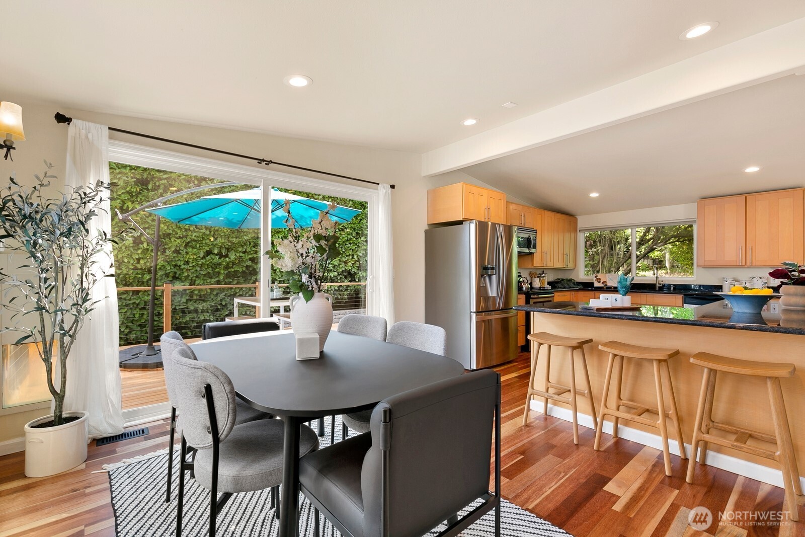 3701 SW Southern Street