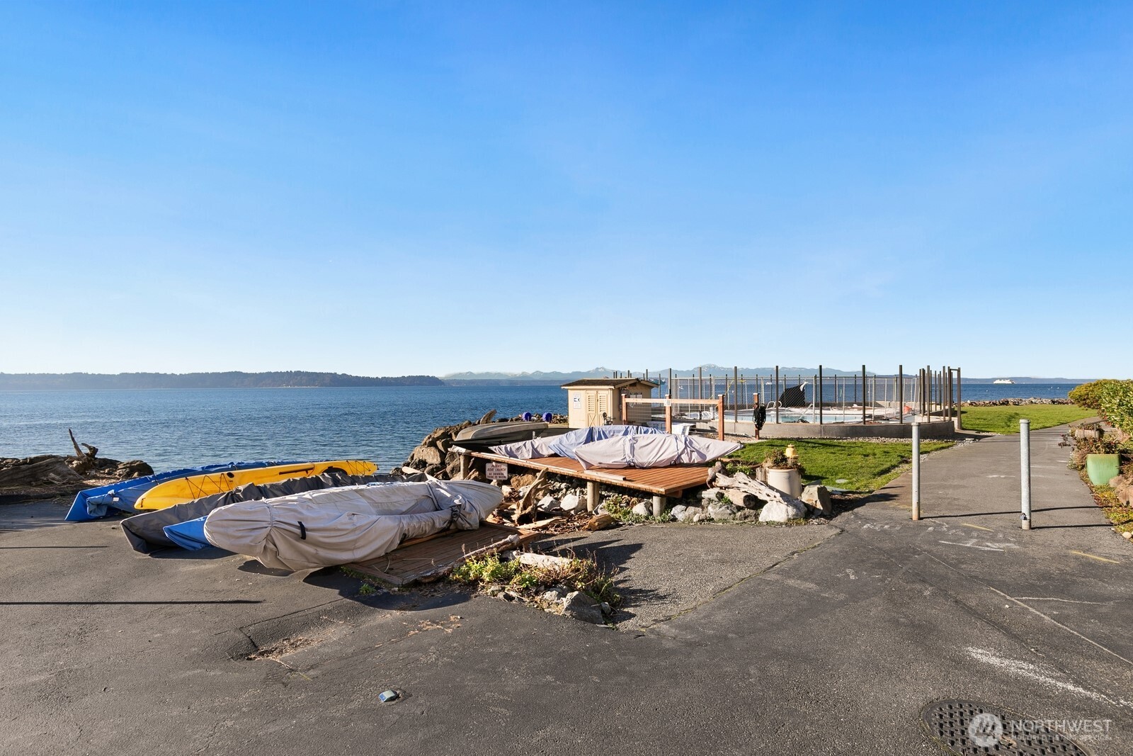 10203 47th Avenue SW Unit: C5