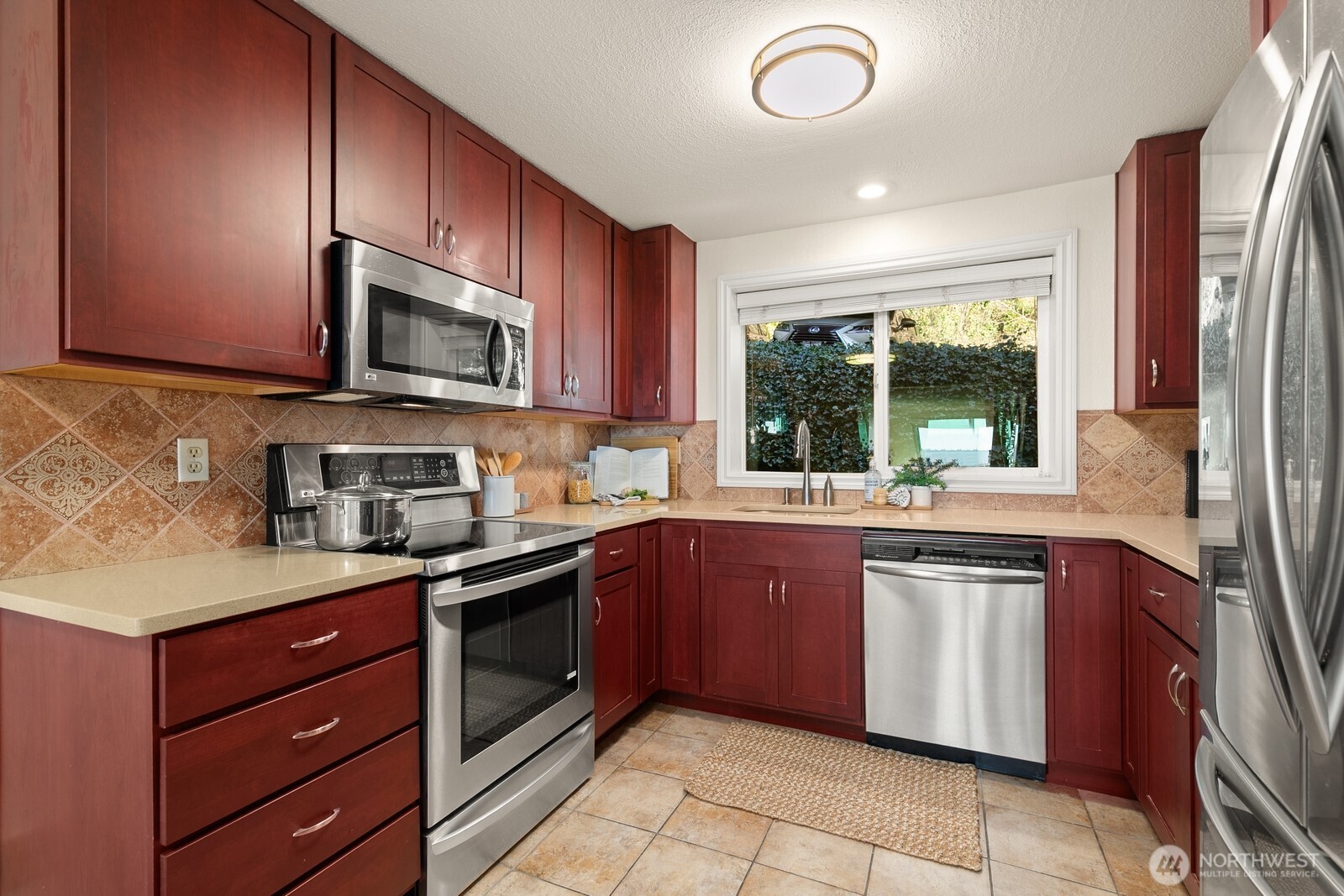 10203 47th Avenue SW Unit: C5