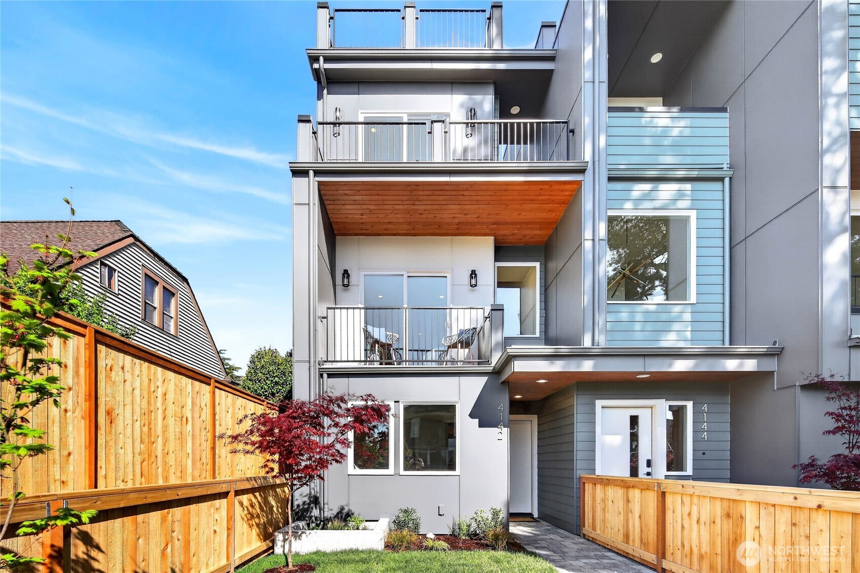 4142 44th Avenue SW