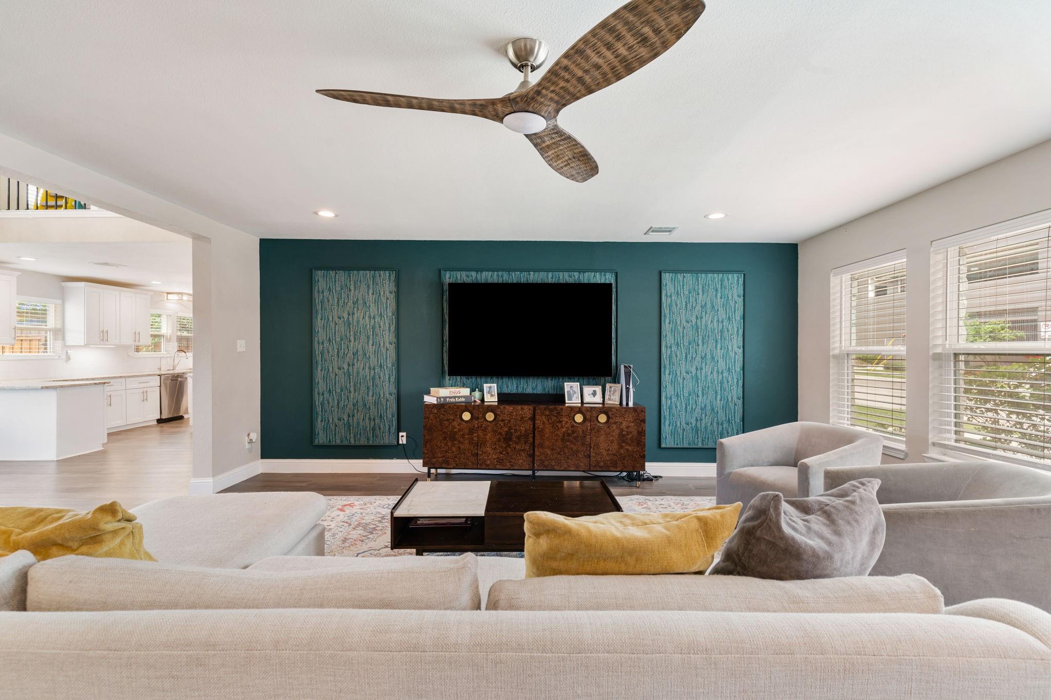 1015 Gardendale Drive