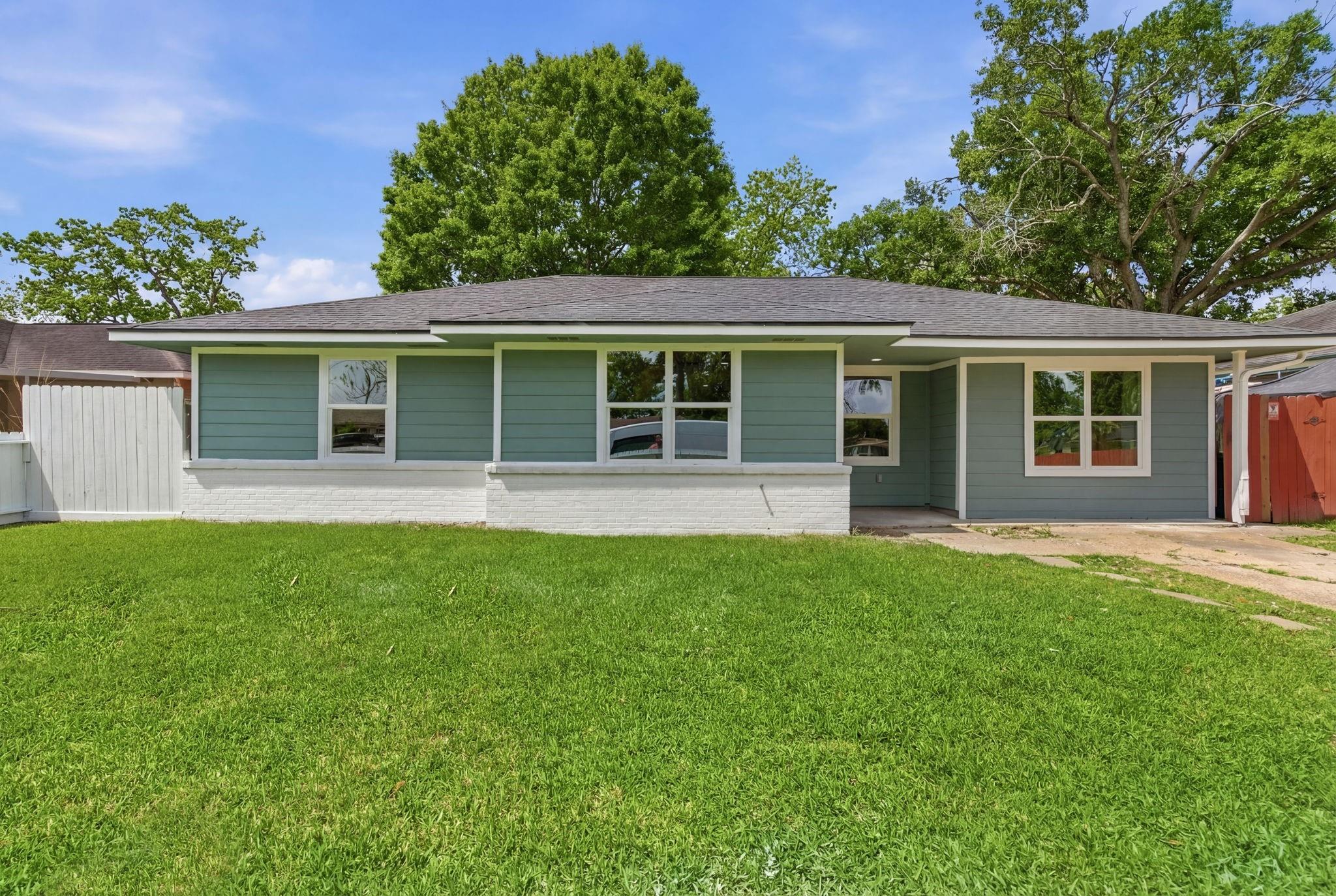 2208 Merle Street