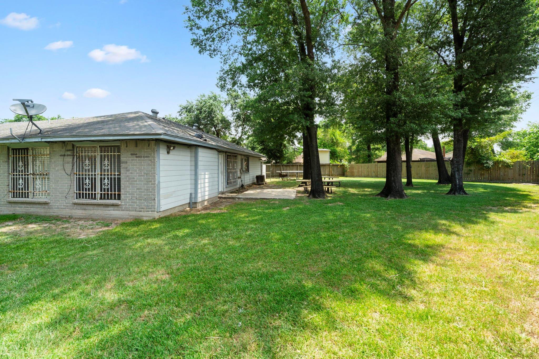 13234 Boyer Lane