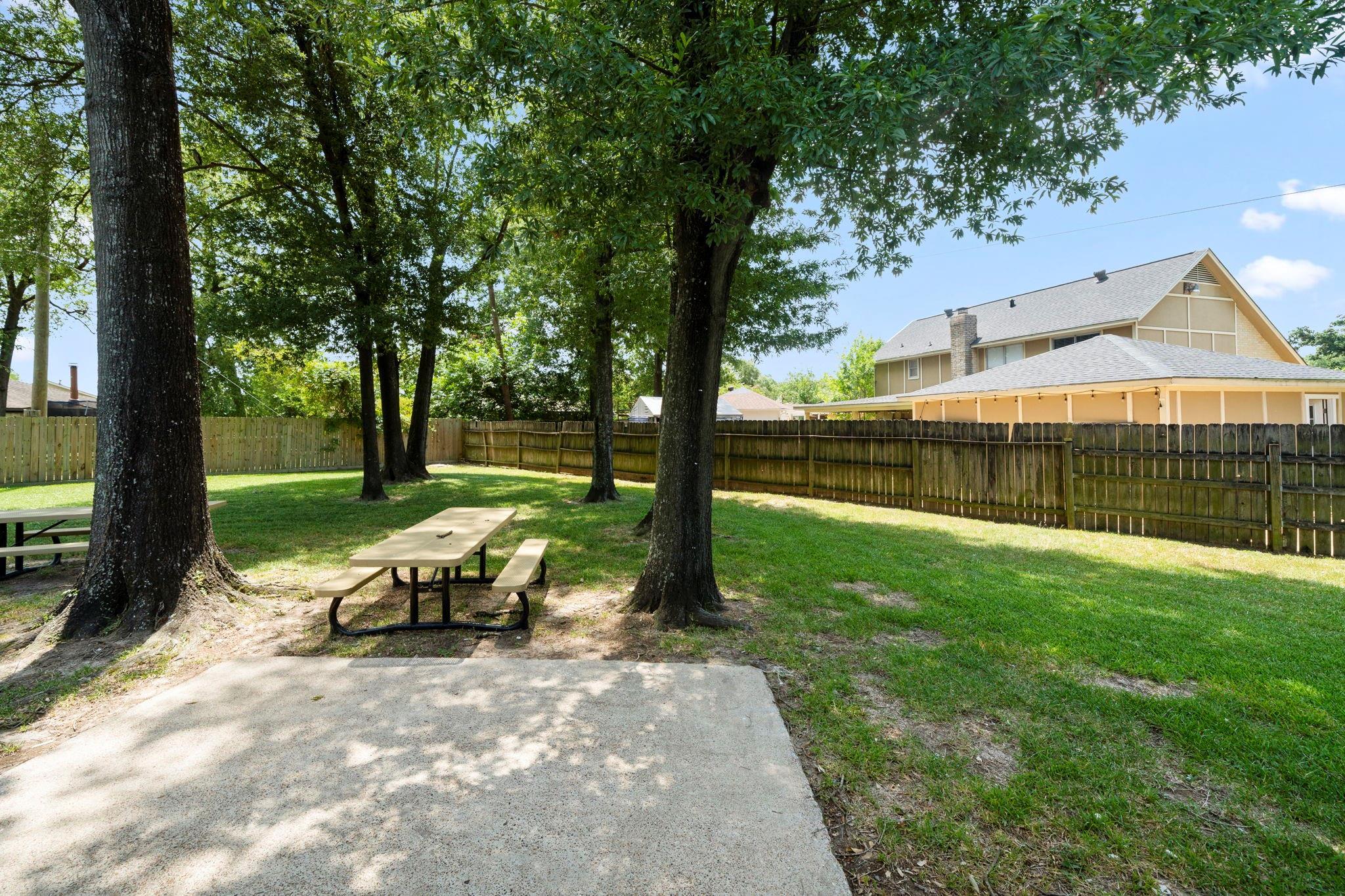 13234 Boyer Lane