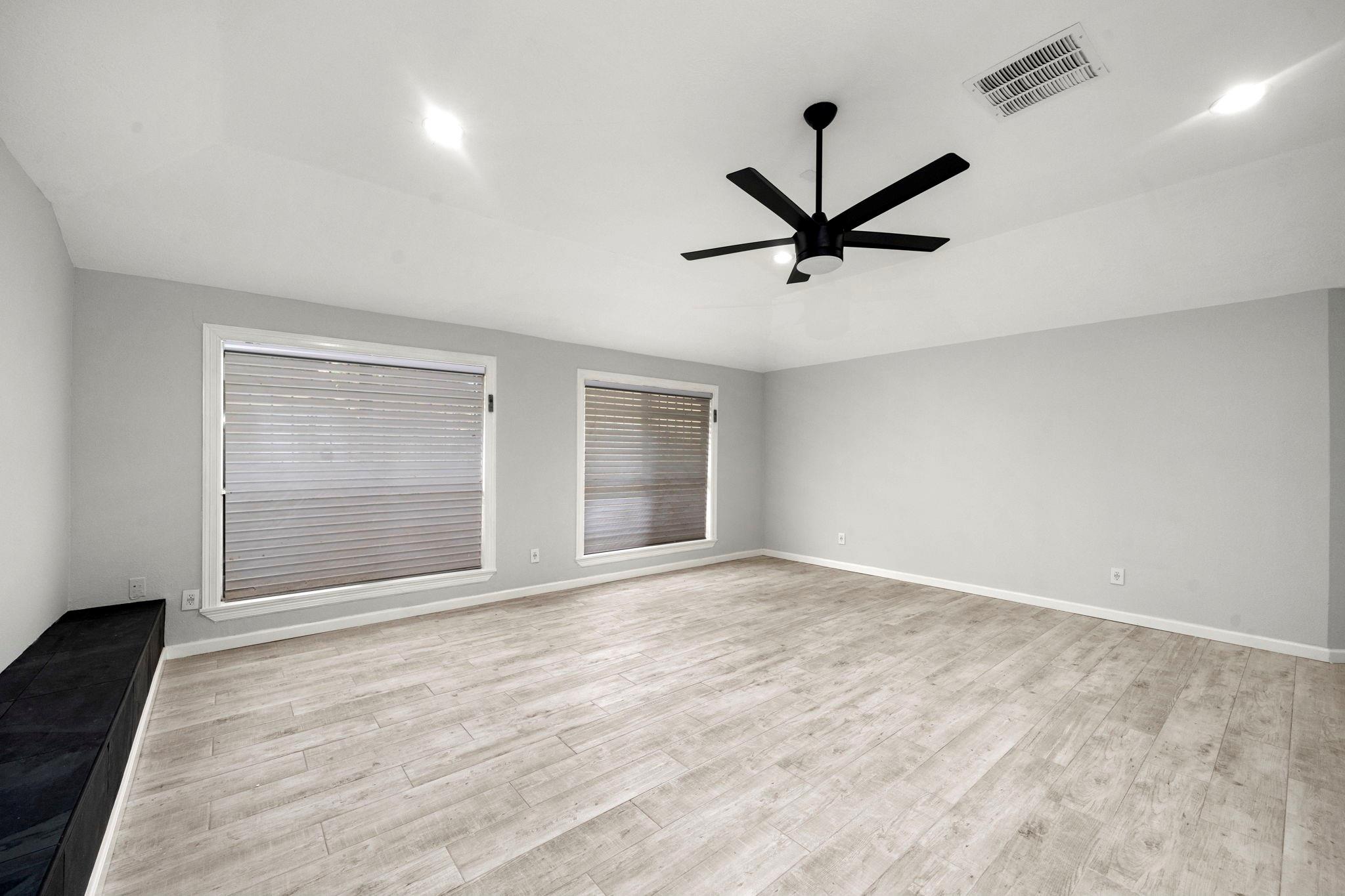 13234 Boyer Lane