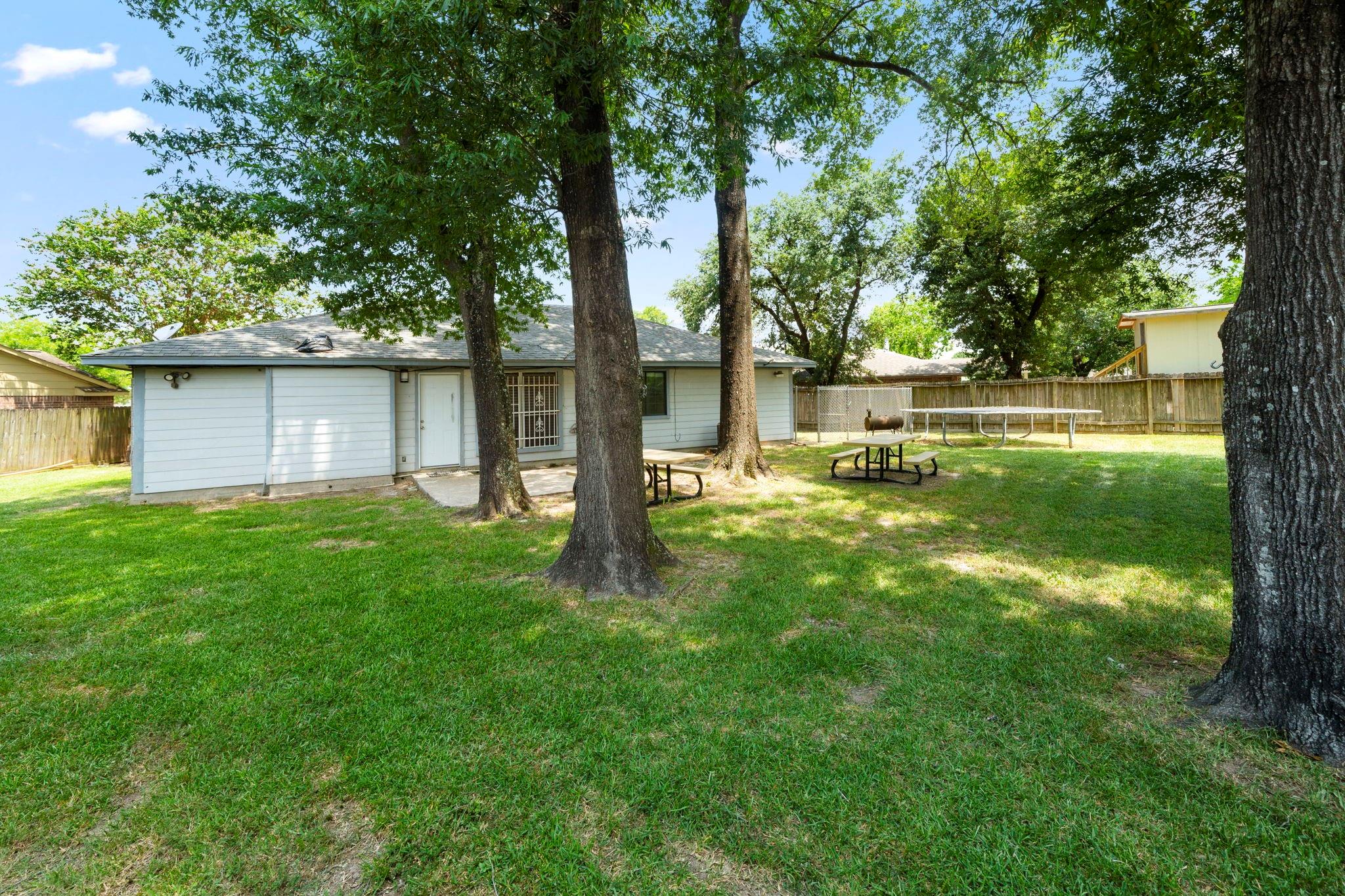 13234 Boyer Lane