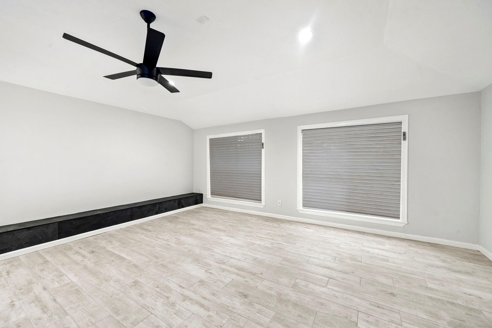 13234 Boyer Lane