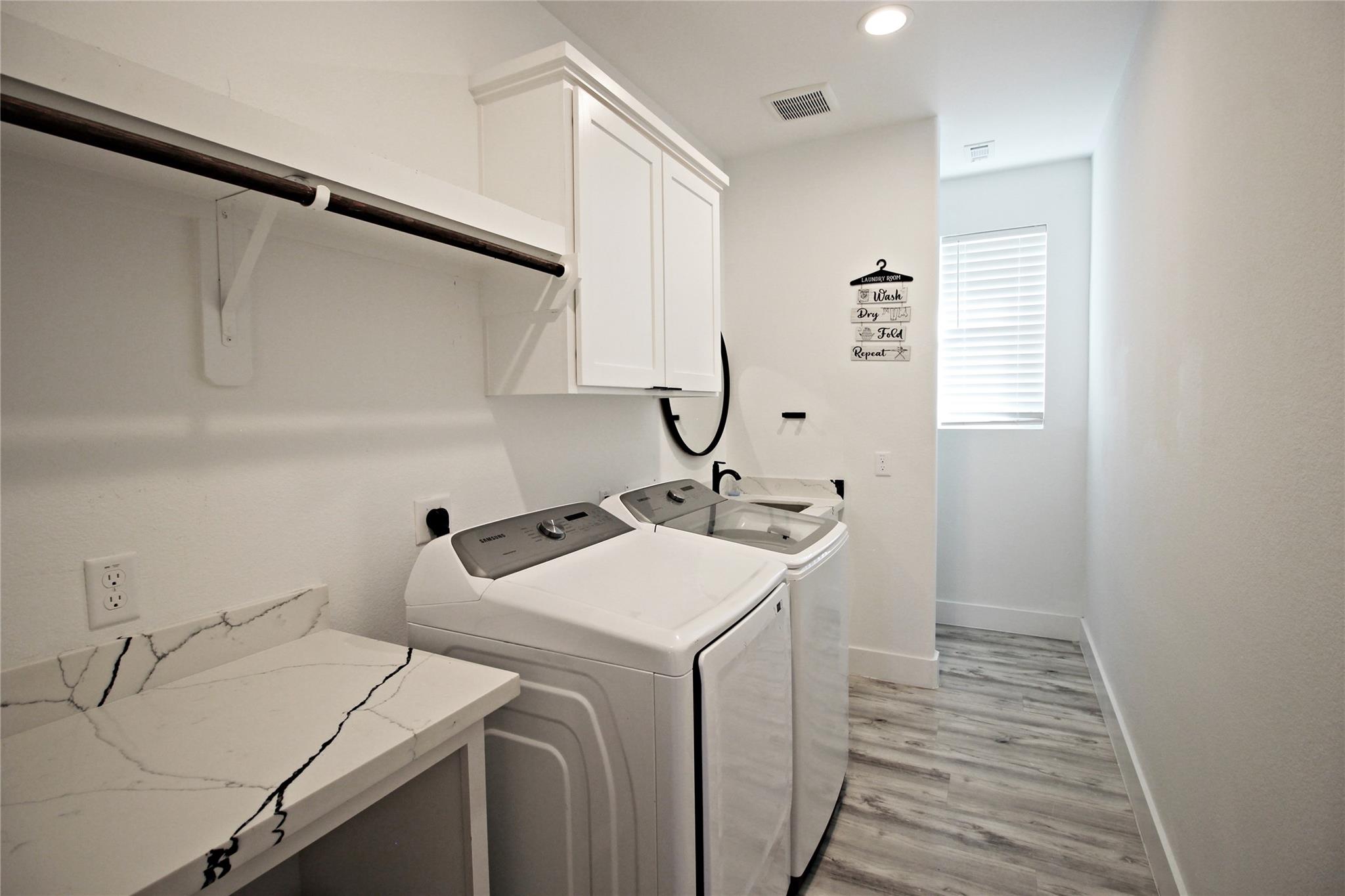 1118 N Shepherd Drive