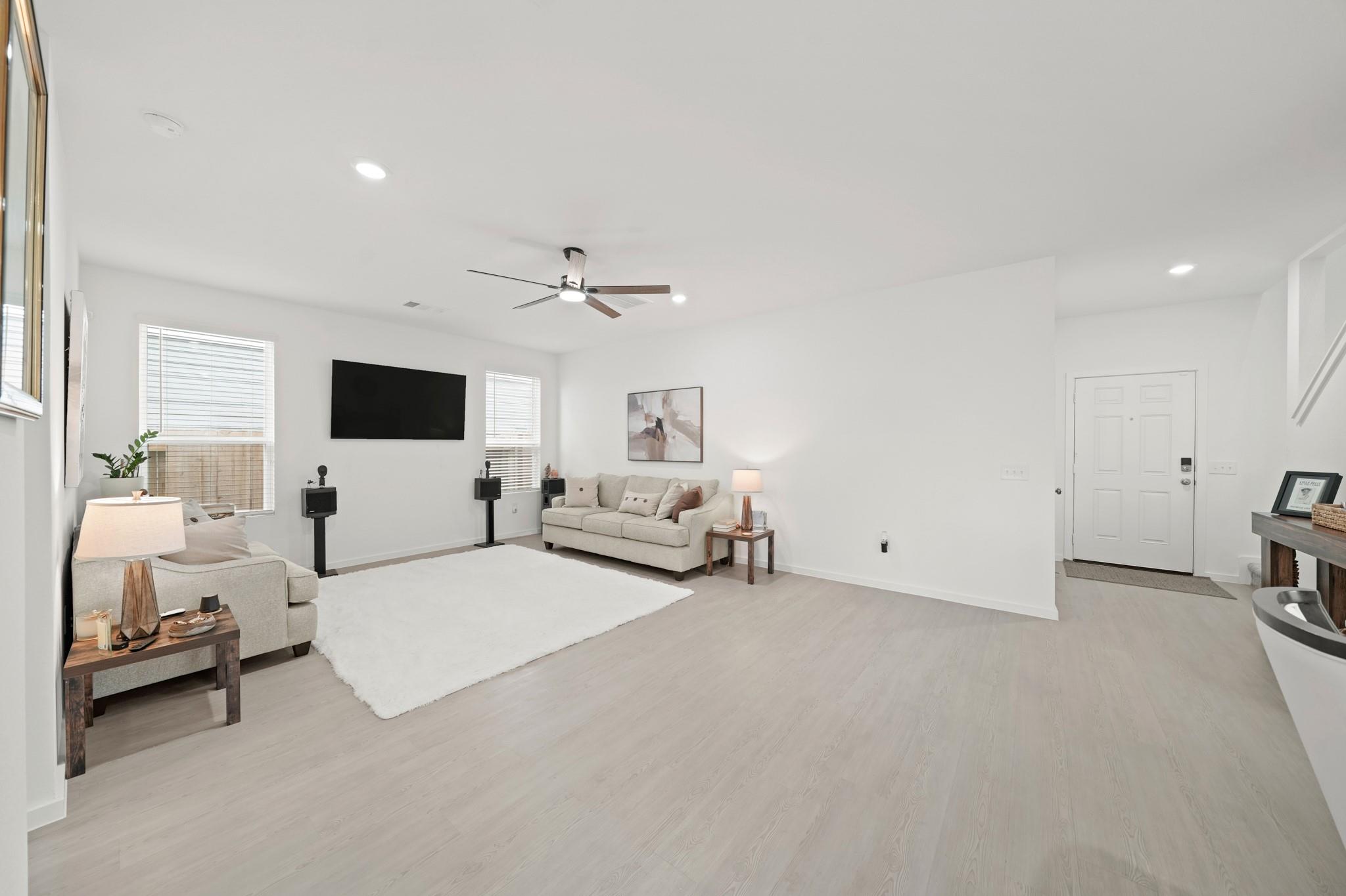 26235 Arrowleaf Drive