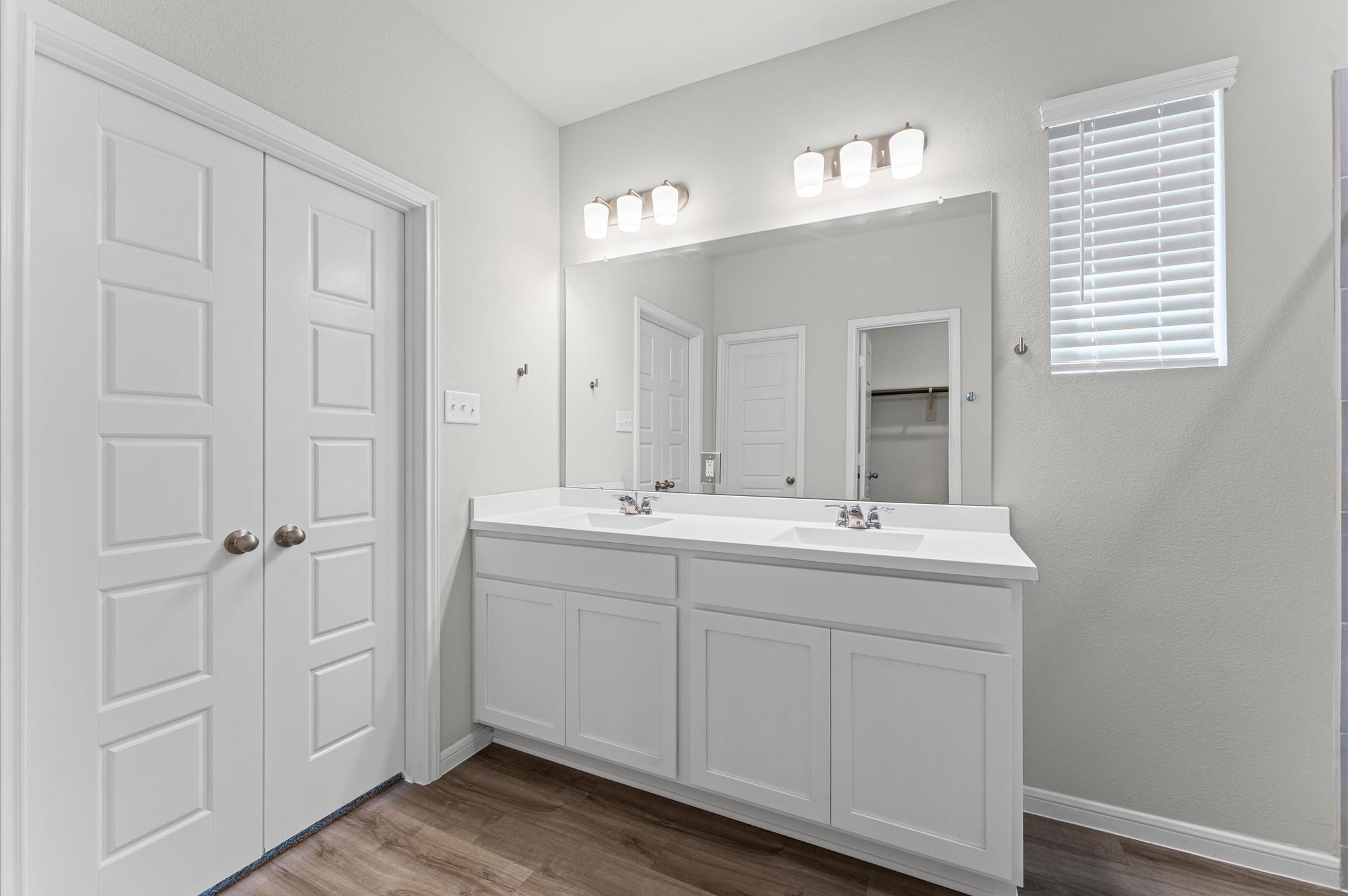 1425 Sundown Glen Lane
