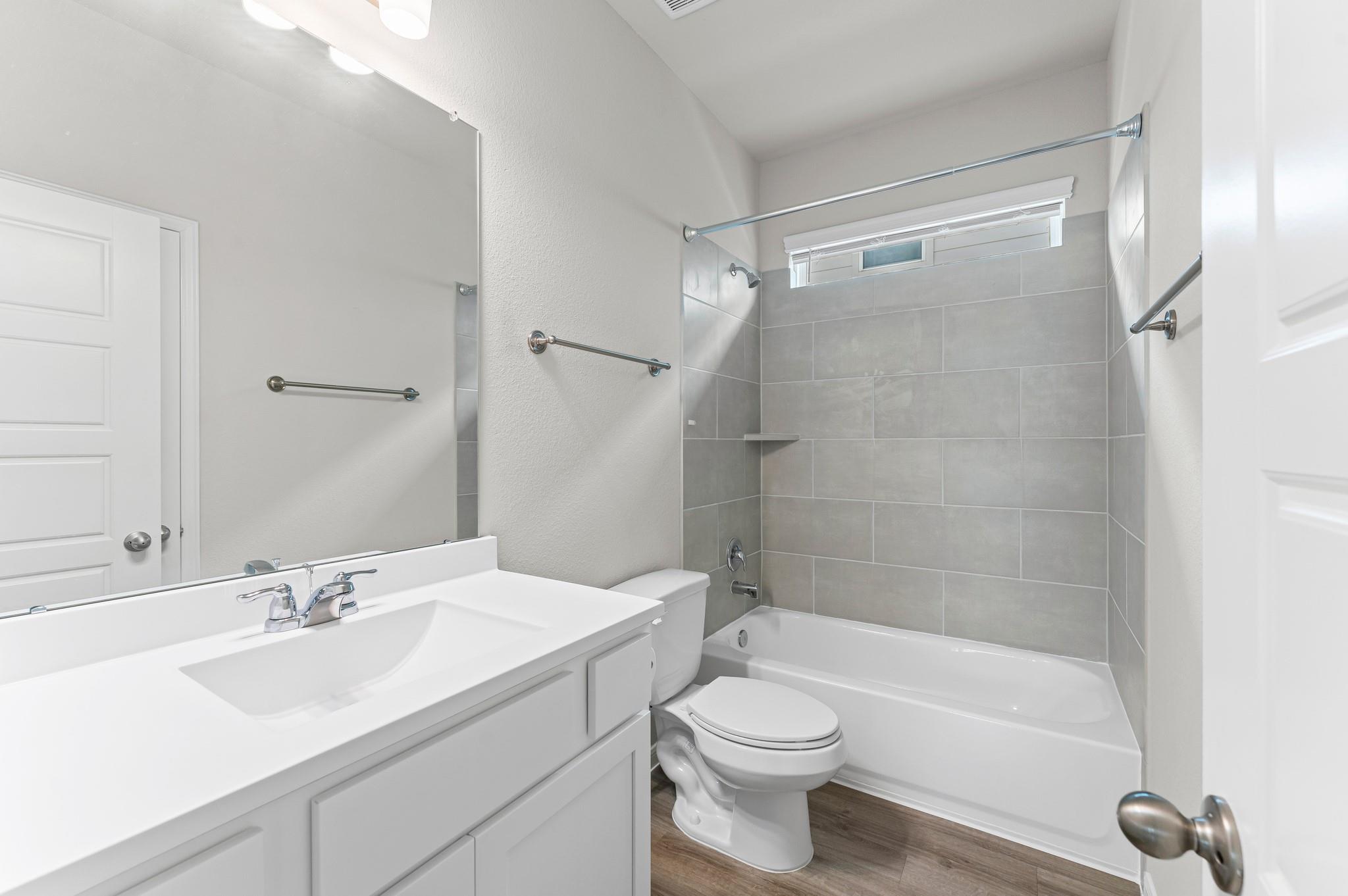 1425 Sundown Glen Lane