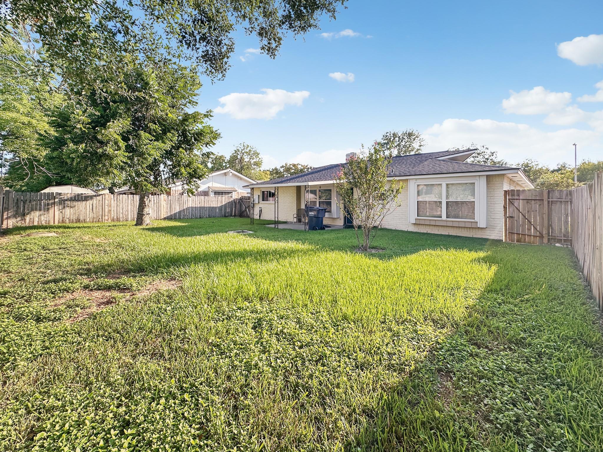 7818 Smokey Wood Lane