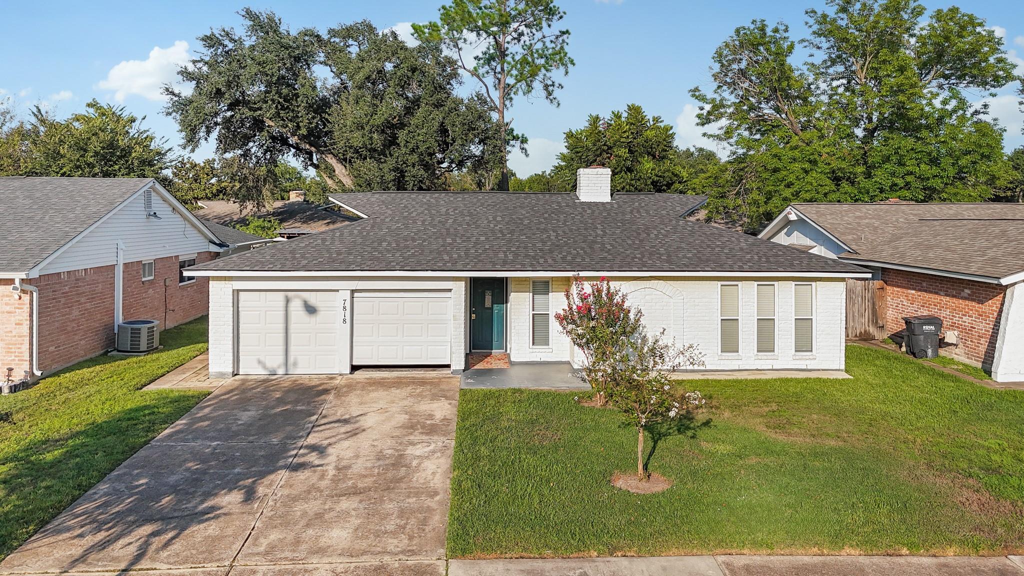 7818 Smokey Wood Lane