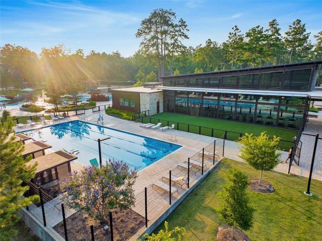 731 Lacebark Elm Trail