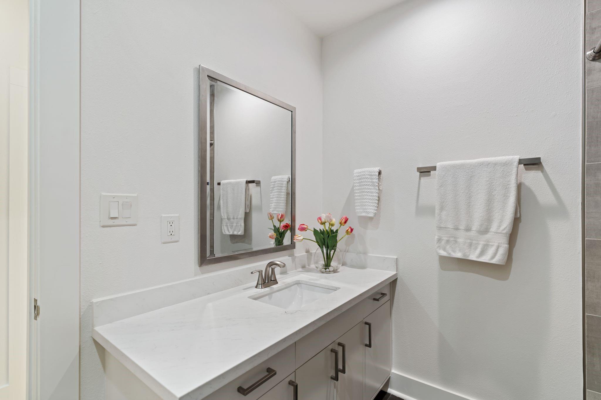 2801 Rosewood Street