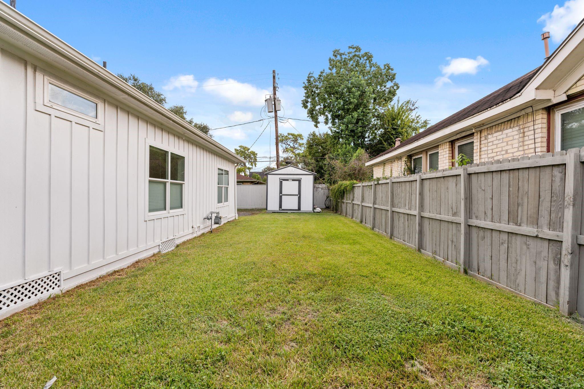 2801 Rosewood Street