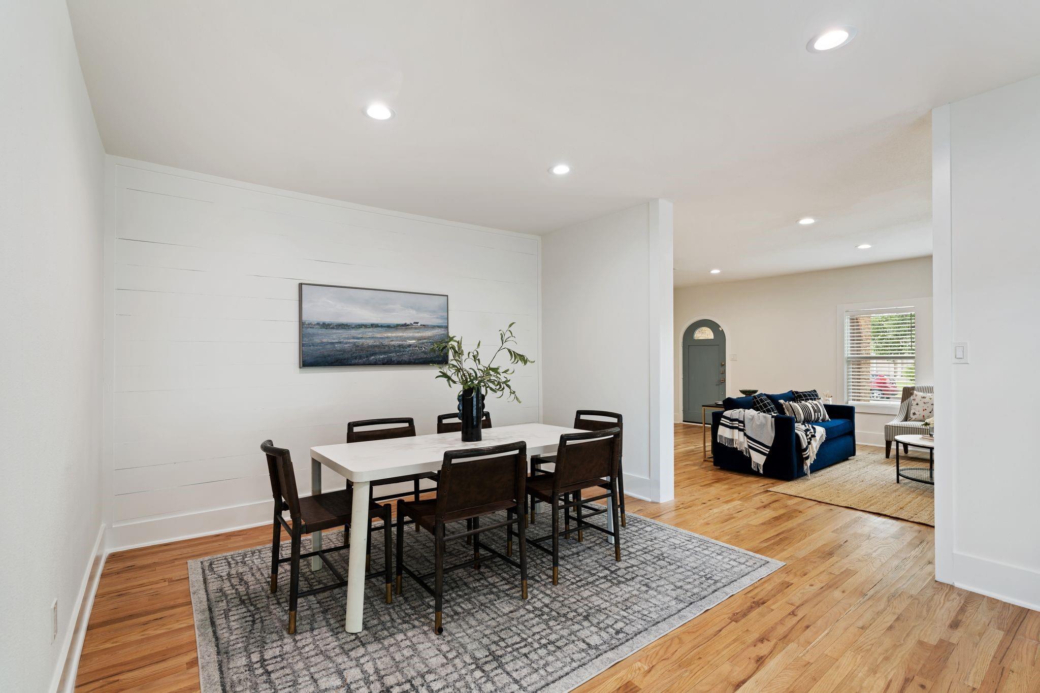 2801 Rosewood Street