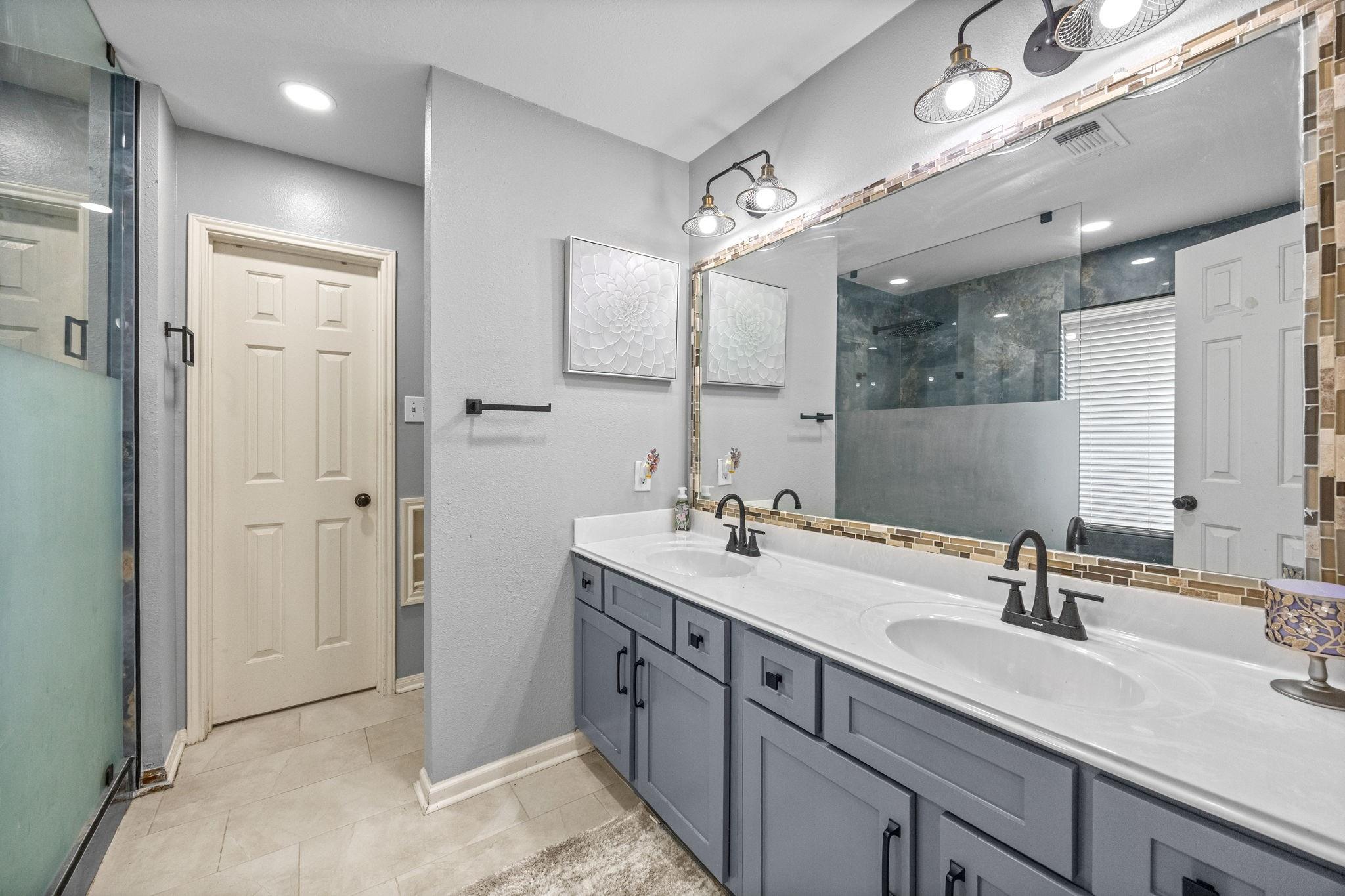 6527 Harcourt Bridge Drive