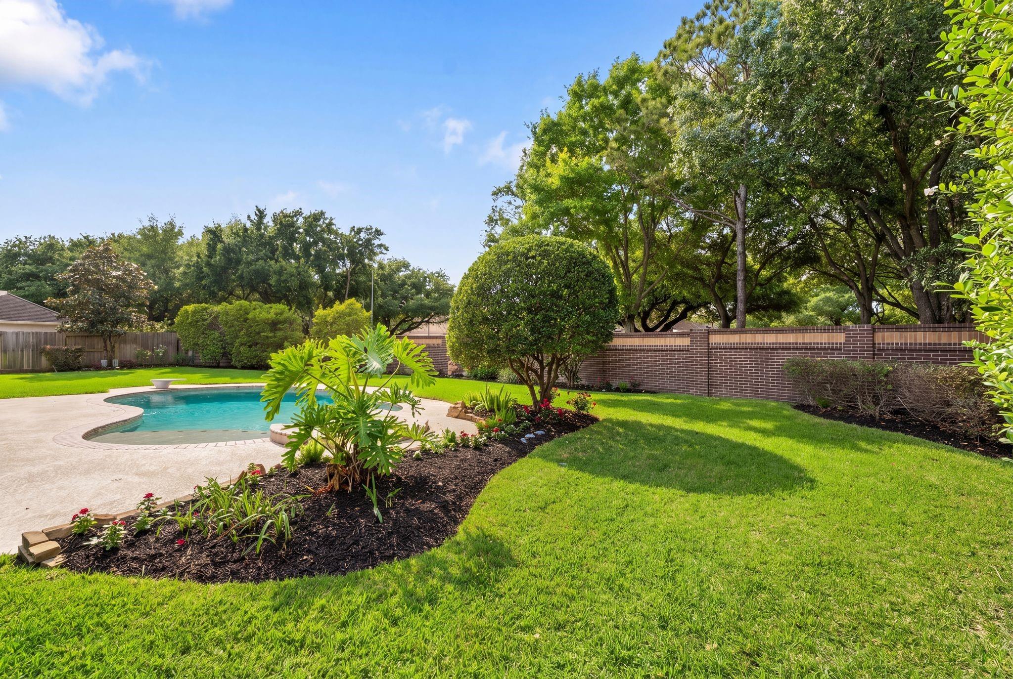 22327 Maybrook Park Circle