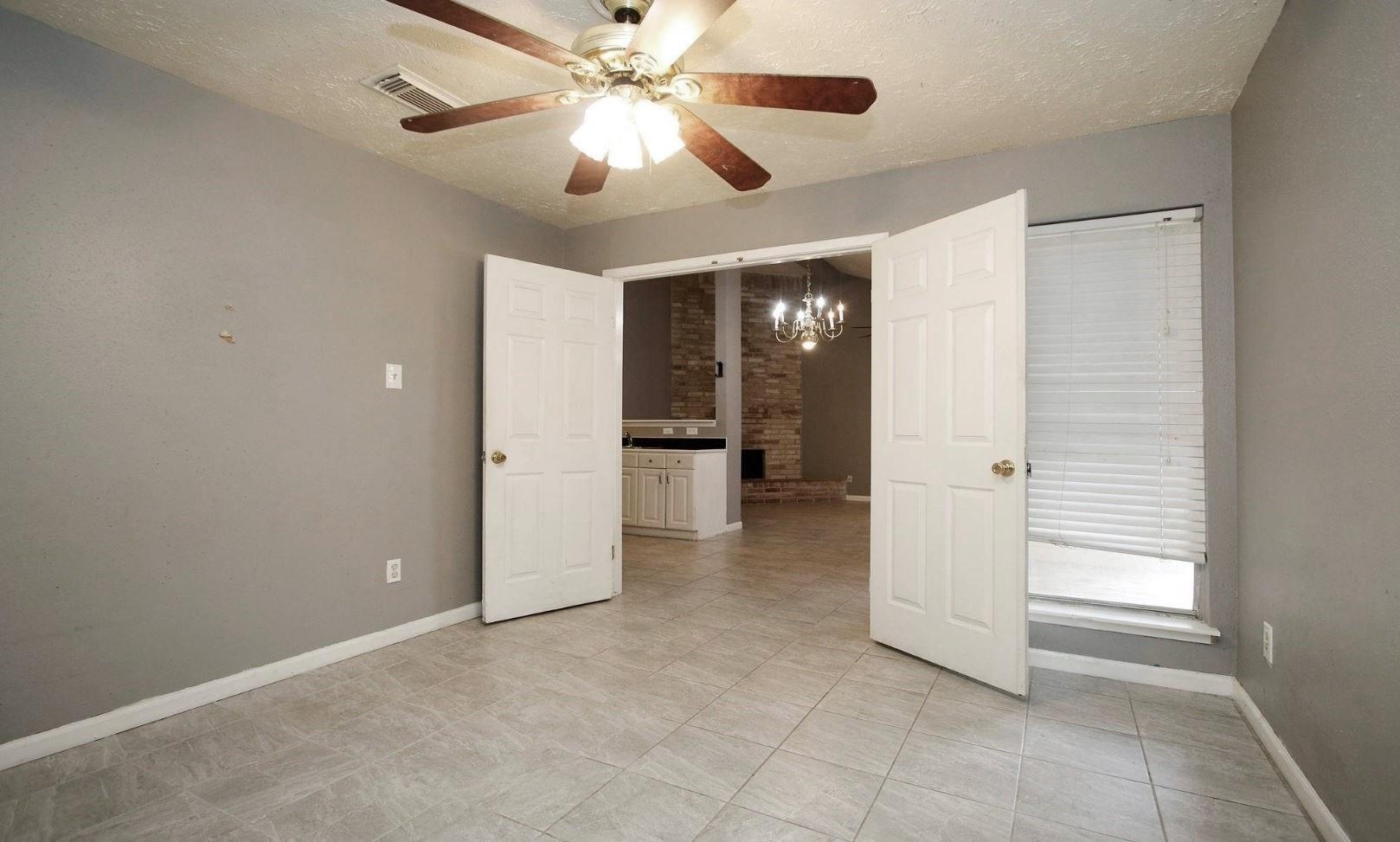 3111 Oak Rock Circle