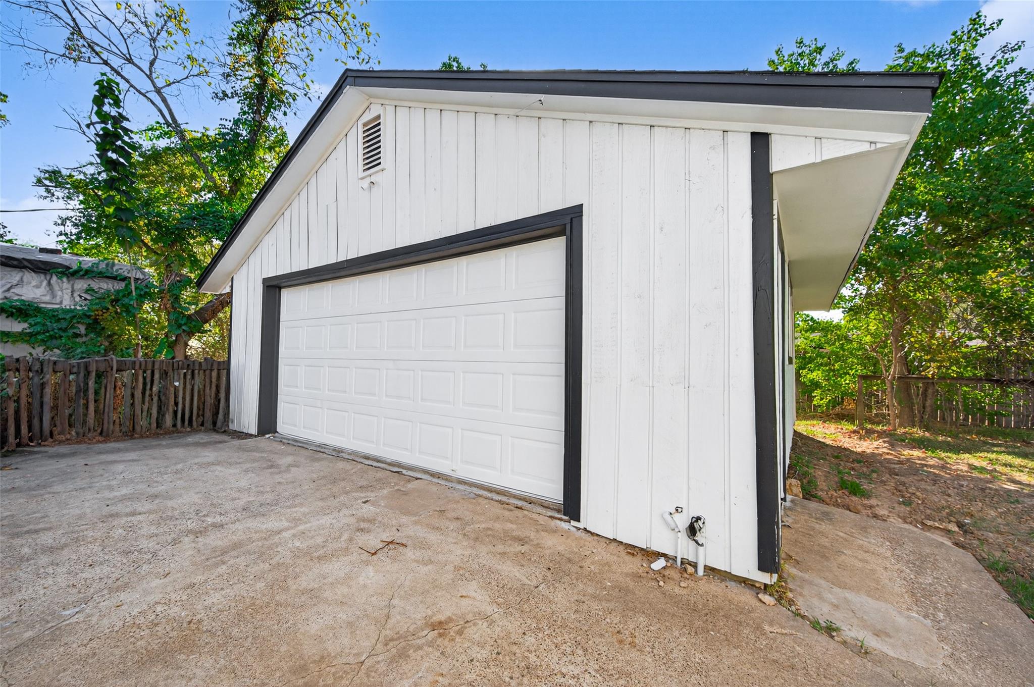 1609 N Pacific Street