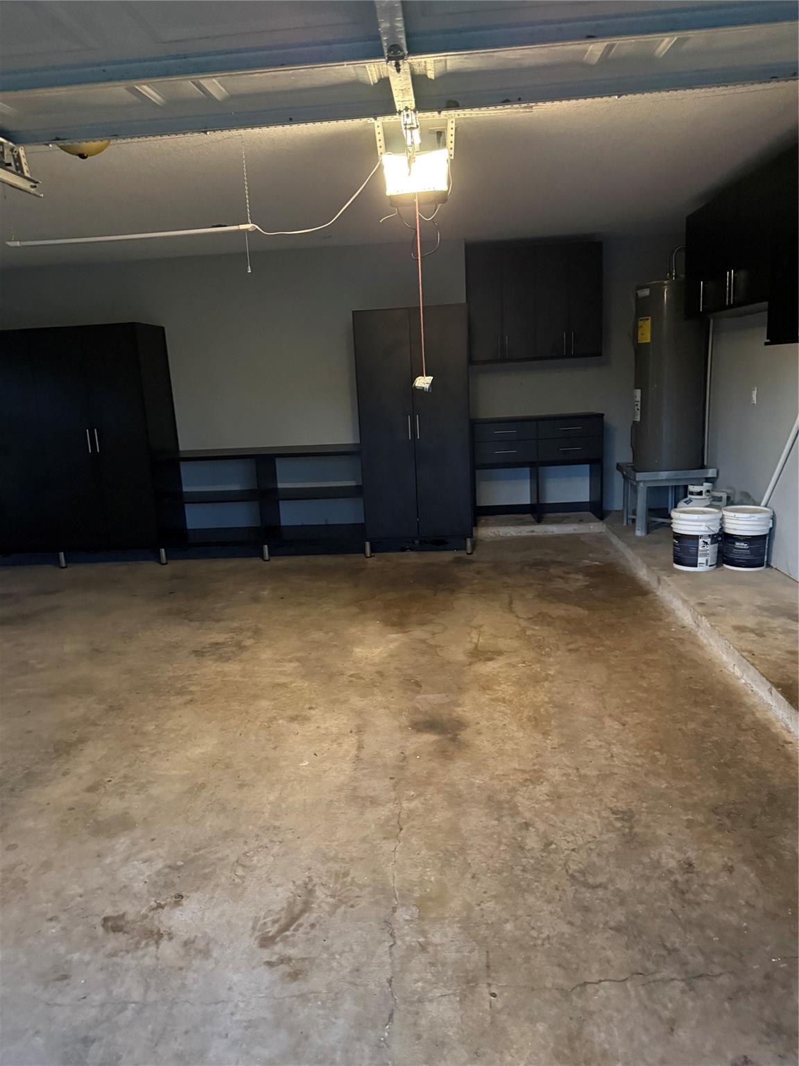 302 Country Road 893