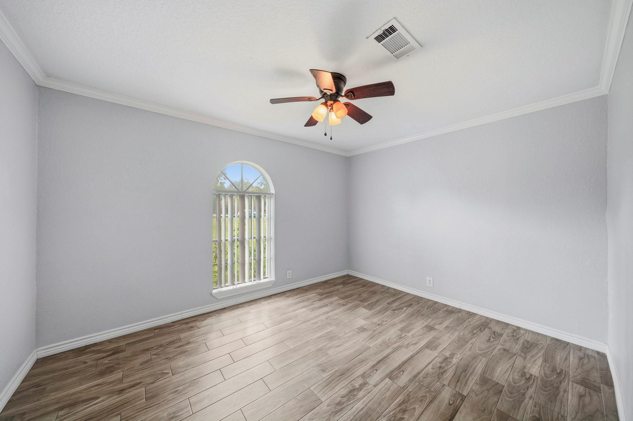 302 Country Road 893
