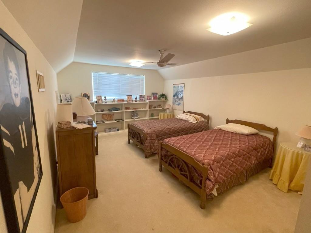 1615 Hill Top Lane