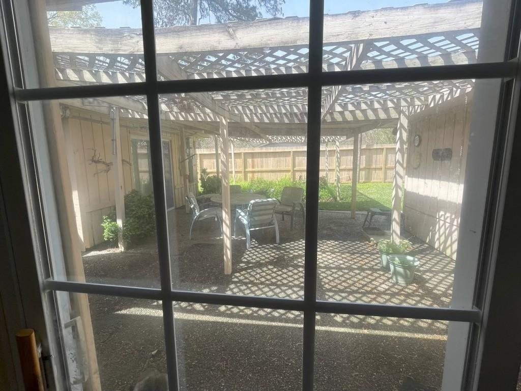 1615 Hill Top Lane