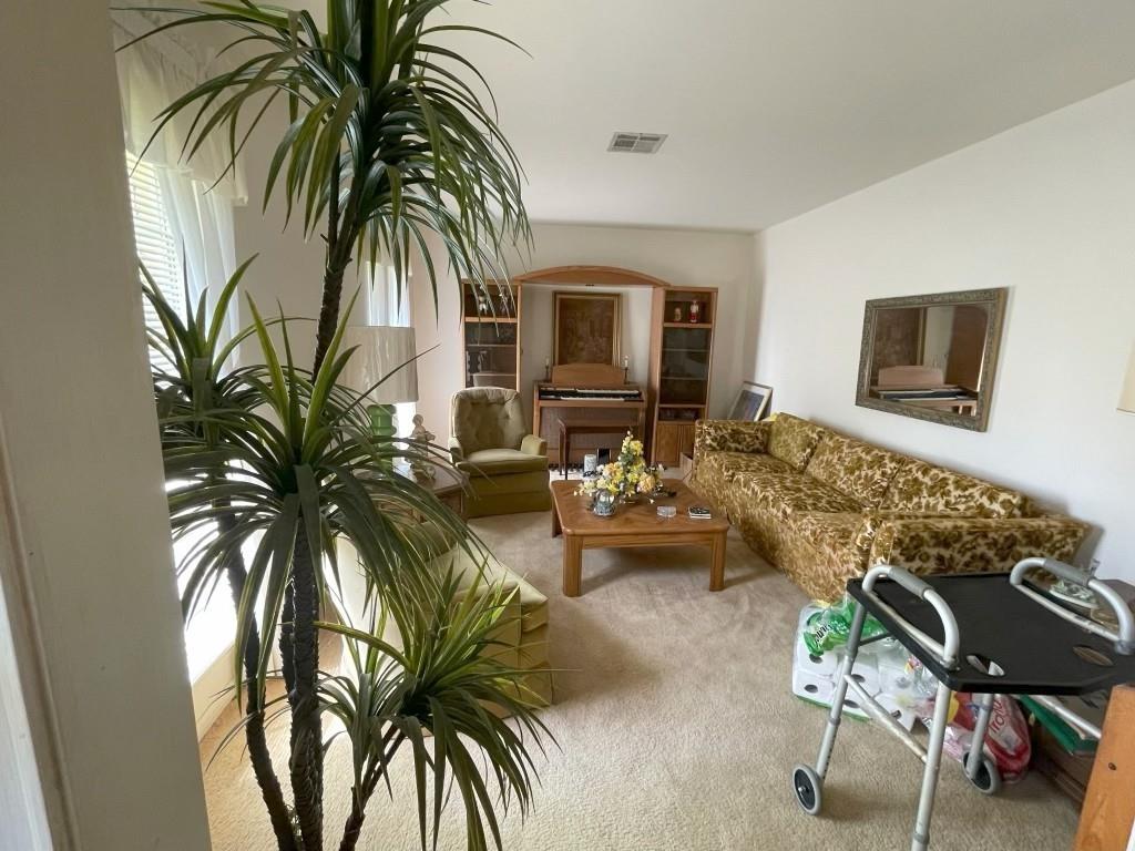 1615 Hill Top Lane