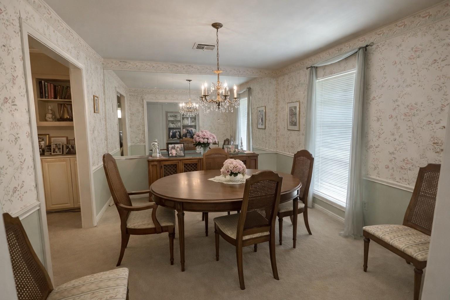 1615 Hill Top Lane