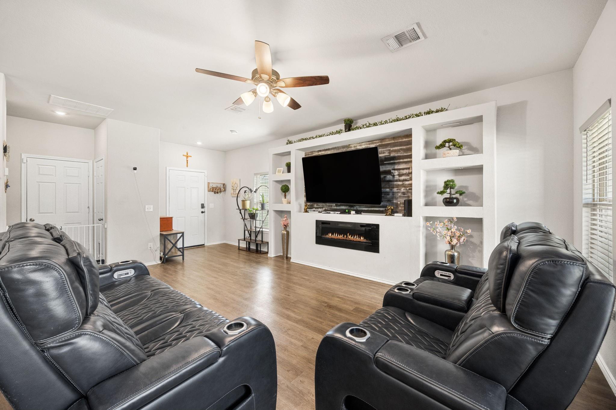 5952 Fernway Court