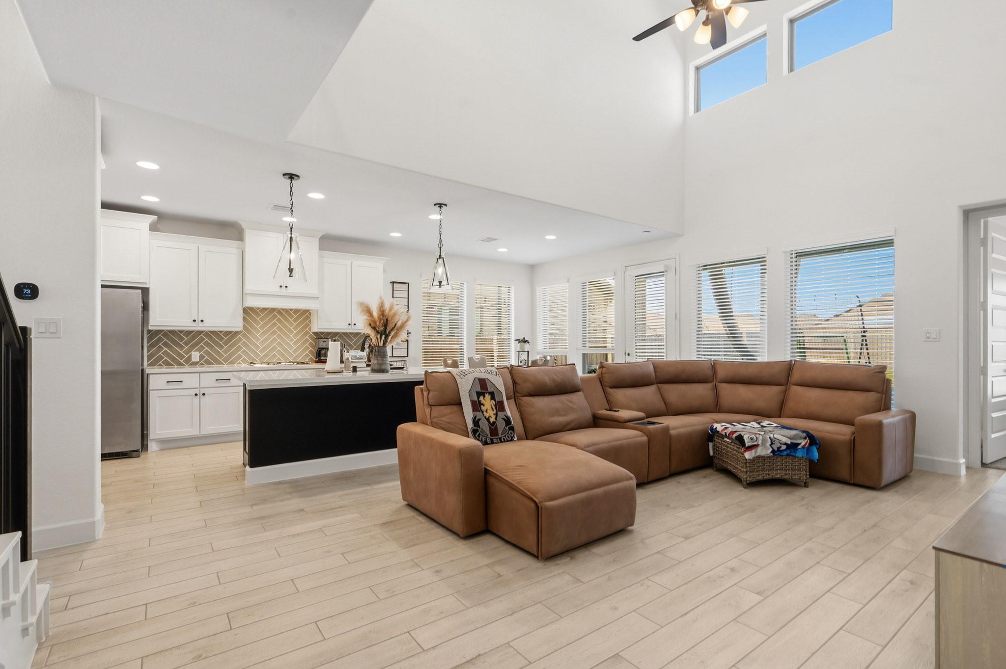 7915 Wild Iris Way