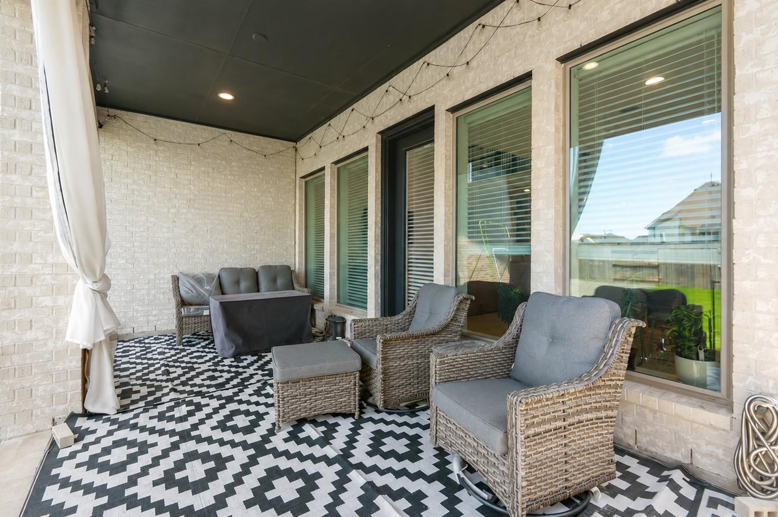 7915 Wild Iris Way