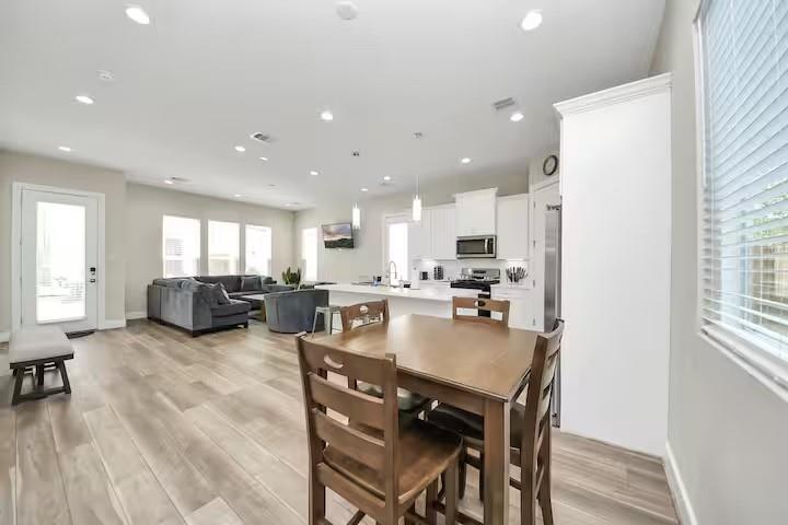 5935 Beall Street # B