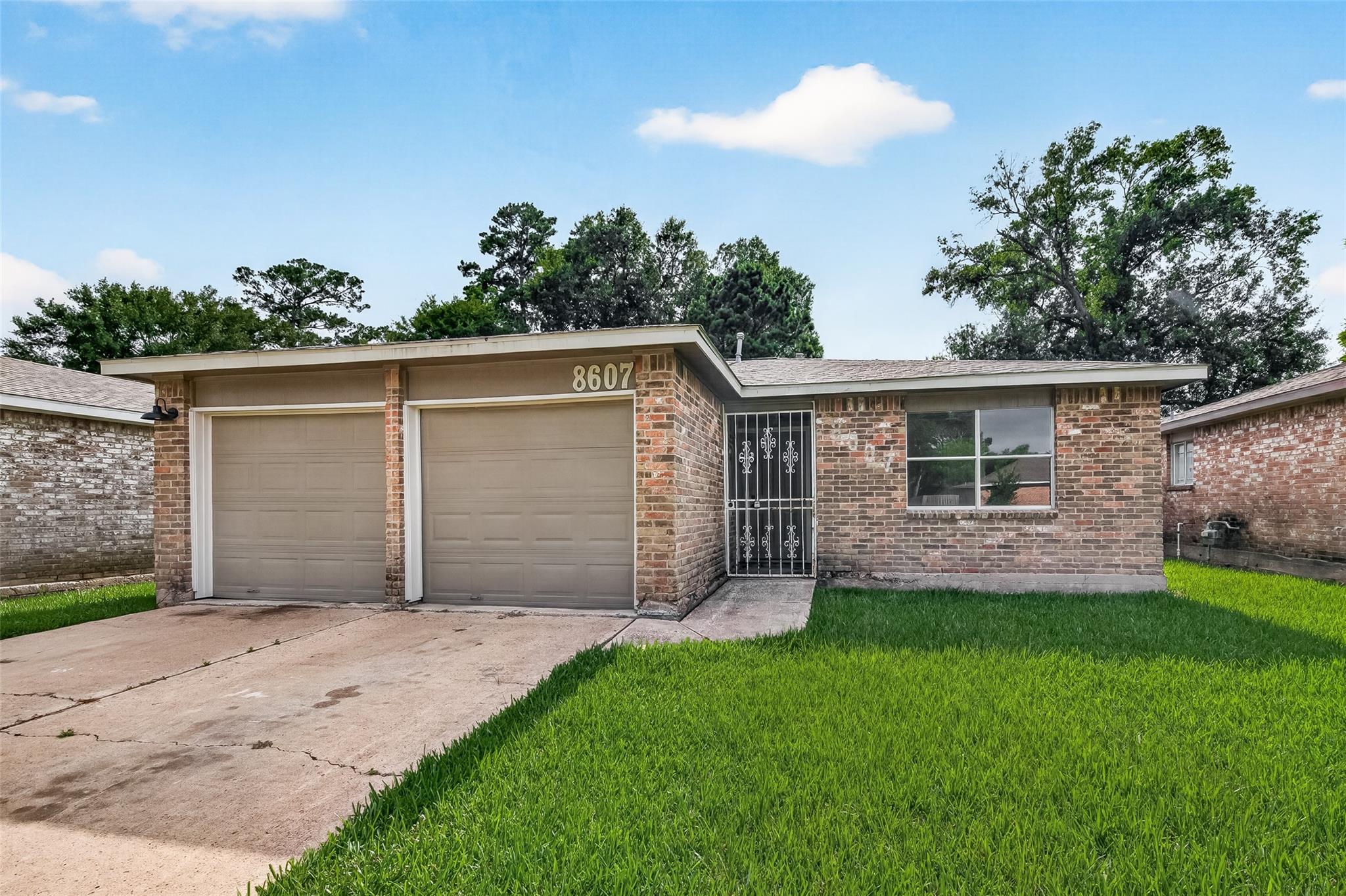8607 Valley Forest Drive